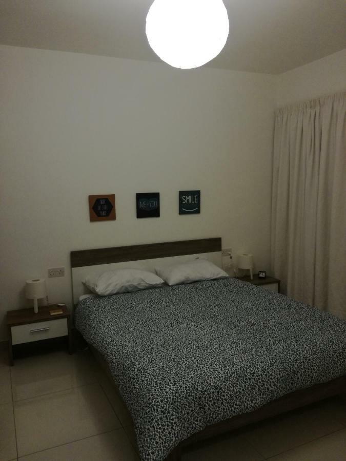 No8 @ Seabreeze Court Daire Mellieħa Dış mekan fotoğraf